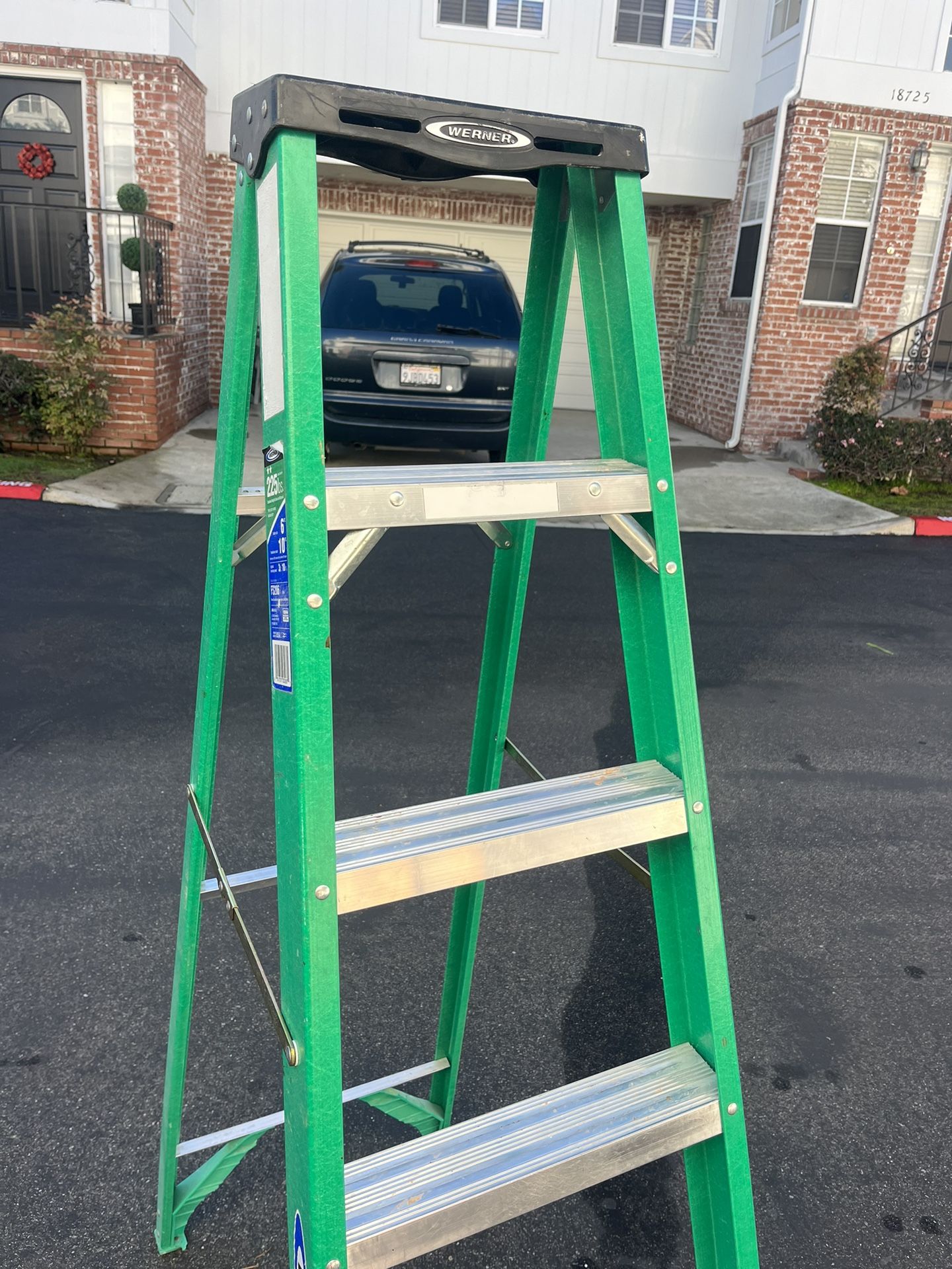 Werner 6ft Fiberglass Ladder 