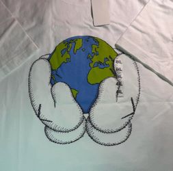 KAWS T - SHIRT