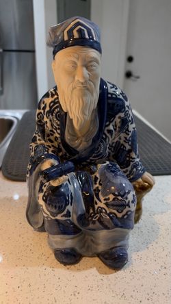 Vintage Japanese Kutani Porcelain Old Man Figurine Figure Blue & White