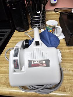 ELECTROLUX "LITTLE LUX 2" VINTAGE HAND HELD VACUUM