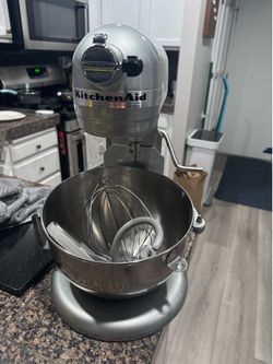 Professional 5 Plus Kitchen Aid Mixer