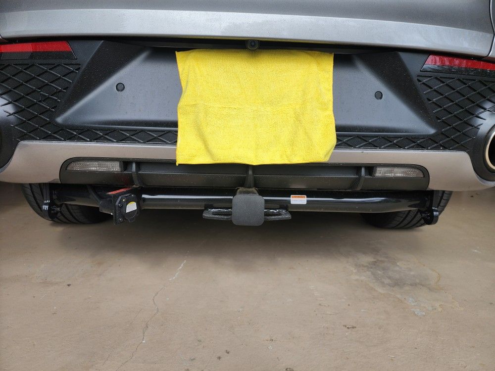 Genesis GV 70 Trailer Hitch