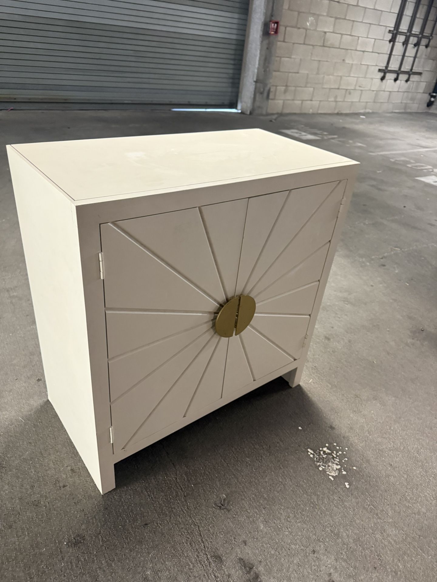 White Cabinet With Shelf 30x31 1/2x16D