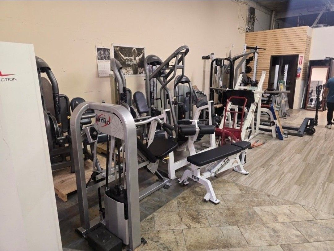 Commercial Gym Equipment Exercise Fitness