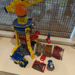 Rubble and Crew Crane Set with Sand