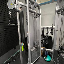 LIFE FITNESS SIGNATURE DUAL ADJUSTABLE PULLEY!!  