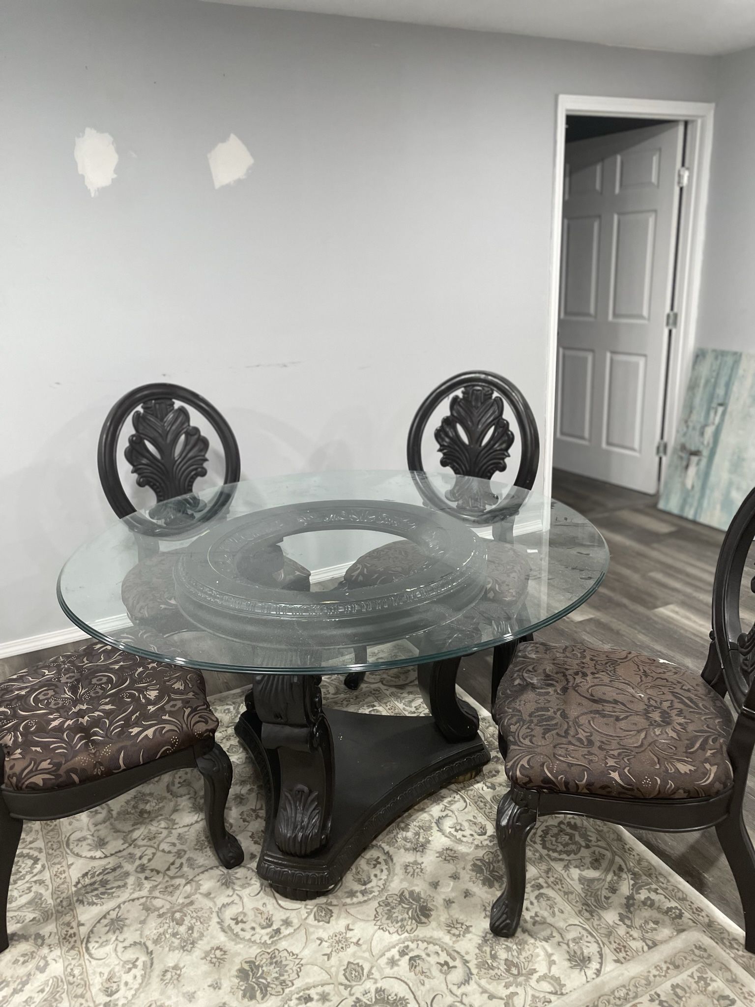 Dining Table/ Kitchen Table 