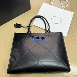 Triangular Diamond Tote Bag