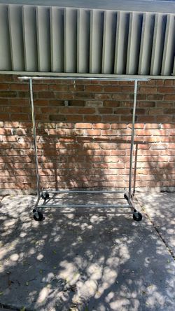 Heavy duty rolling rack