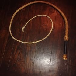 Full size bull whip