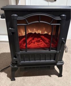 Wood stove style electric heater