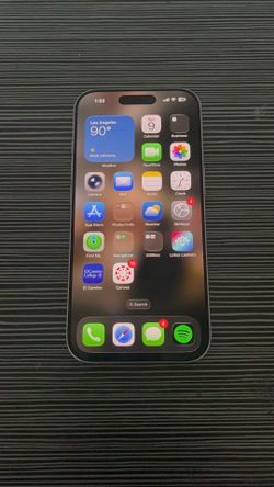 iPhone 17