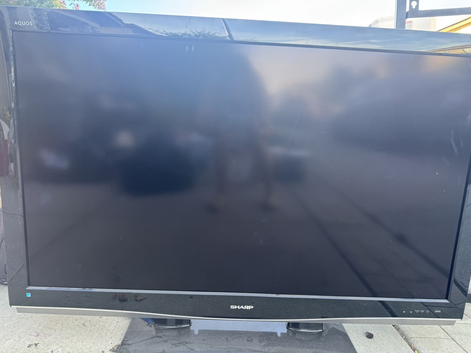 Free Large Sony Tv And Stand