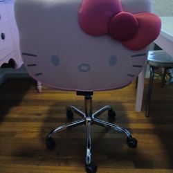 Brand new hello kitty chair
