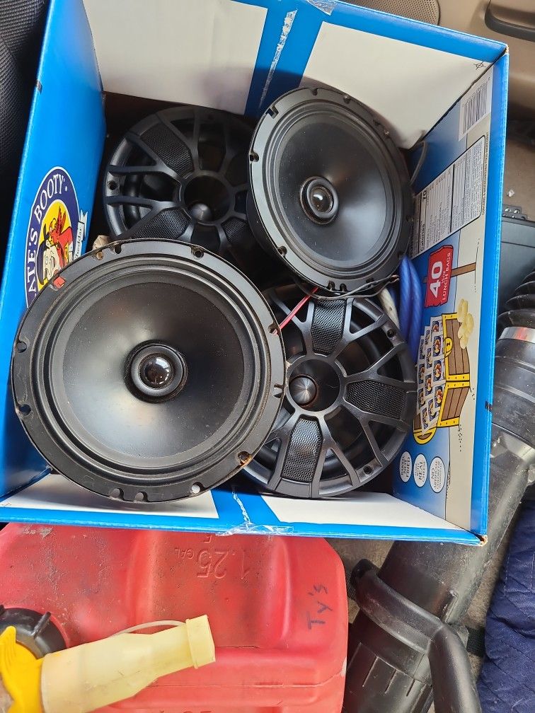 4 6.5 Inch Speakers 4 Gauge Ofc Wire And Rca