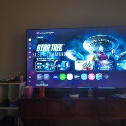 Samsung TV It's The Qlee I Paid 1500 Retail . 