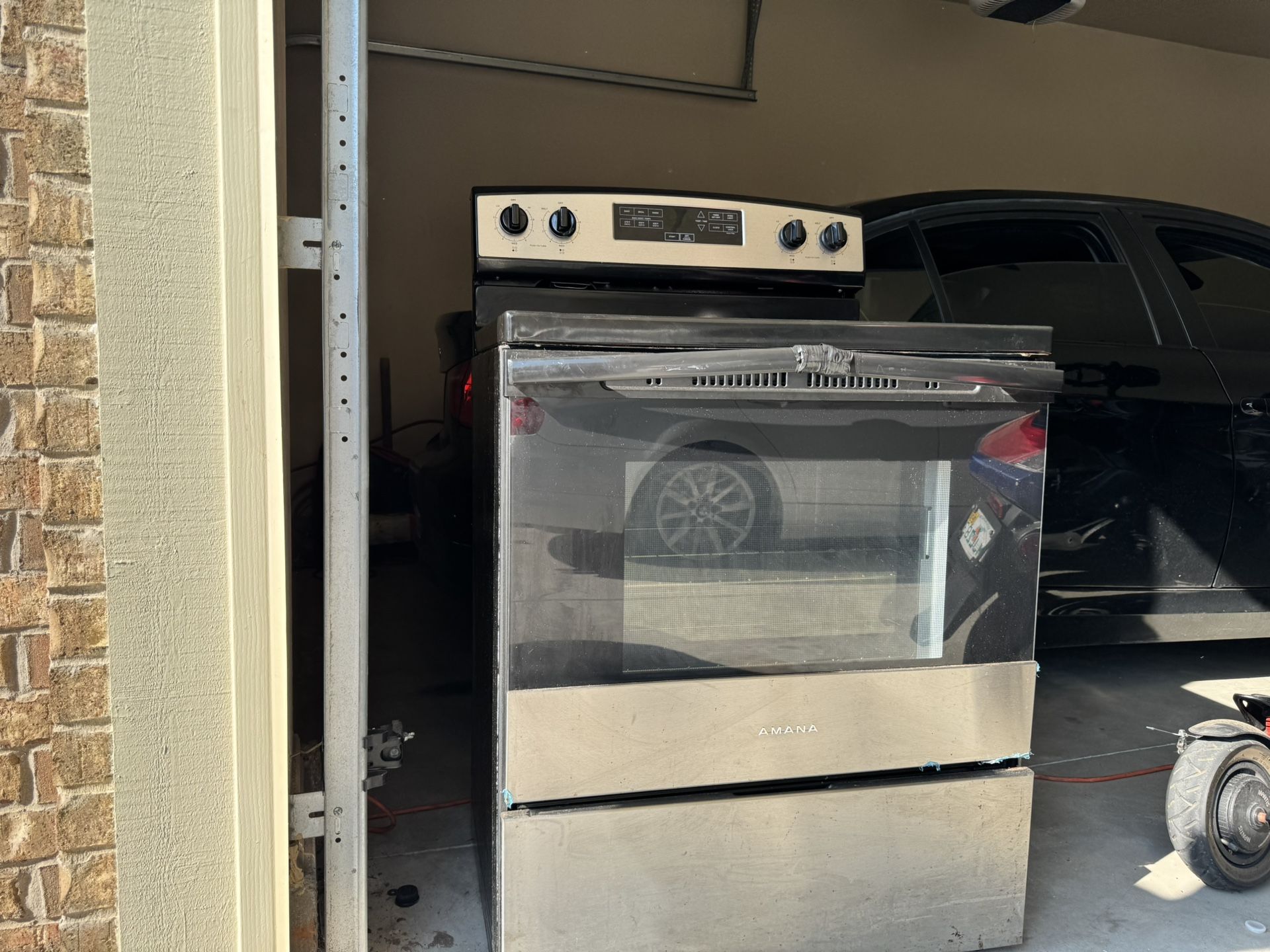 Amana Electric Stove