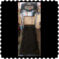 Gold's Gym Treadmill