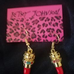 Lipstick earrings 