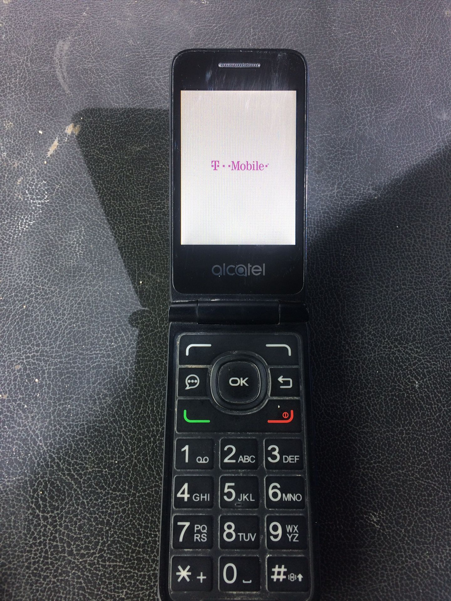 Alcatel flip phone. Unlocked