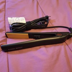  CHI Professional Ceramic Hairstyling Flat Iron 