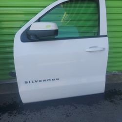 CHEVY SILVERADO DRIVER DOOR NO MIRROR 2014-2015-2016-2017-2018