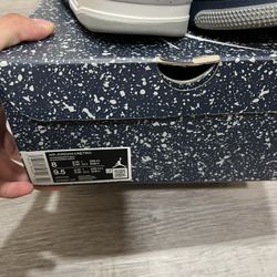Jordan 4 Size 8 Man $182