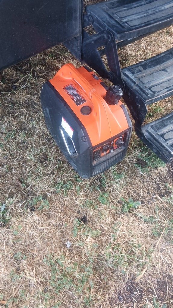 2350-watt WEN Portable Generators 