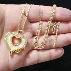 14k gold plated Heart Mom necklace. 