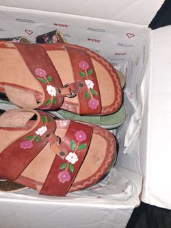 4 Women's Sandals Size 6 Alegria And La Plume