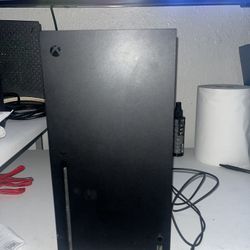 Xbox Series X Bundle 