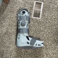 For the second foot only aka (right foot) FREE!