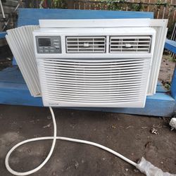 Home Brand Window Unit 10000 BTU 
