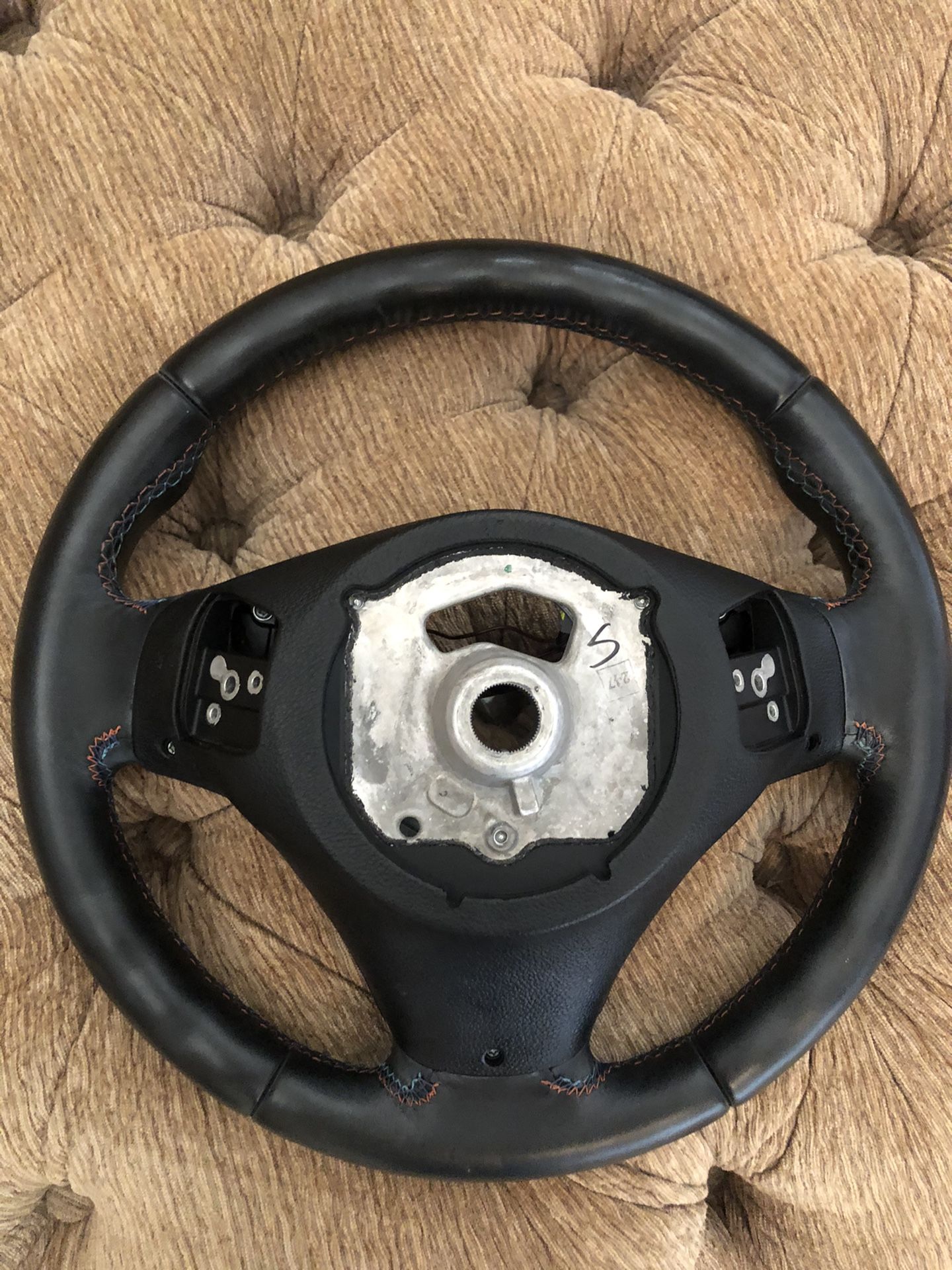 OEM BMW E9x Steering Wheel