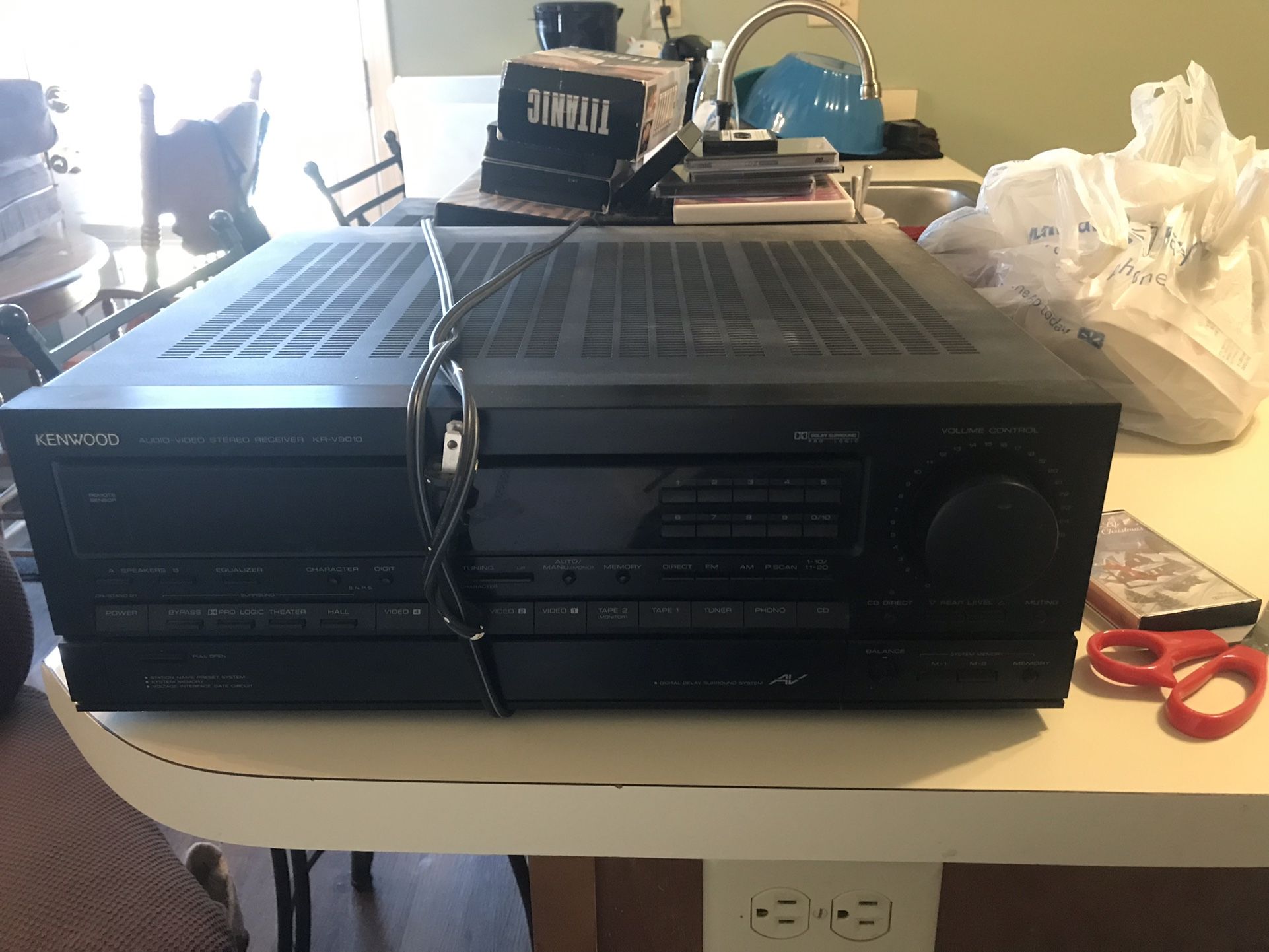 **BARTLETT PICK UP** TWO Vintage Kenwood Stereo Equipment w/Remote ~ Works Perfectly!!!