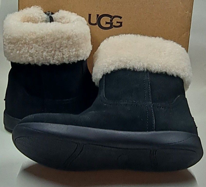 UGG T JORIE ll - USA BLACK SIZE 12