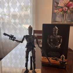 Hot Toys IG-11 TMS008