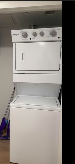Whirlpool stackable washer dryer