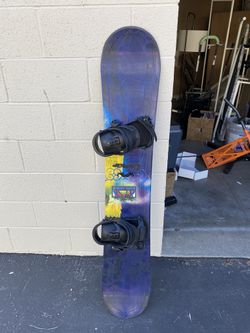 148cm Snowboard $80 (no Bindings)