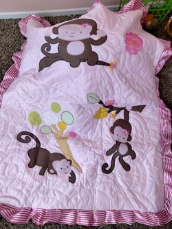 9 Pieces Crib Baby Nursery Collection. Brand " So Ho Designs"