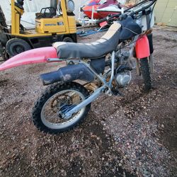 Parts Or repair Honda XL 200 