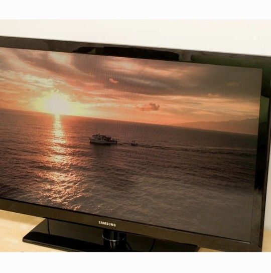  Samsung TV LN 46E550F LCD HDMI Black 46 Inches Diagonal 