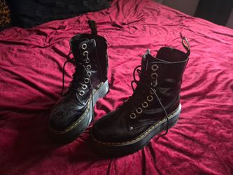 Dr. Martens Jadon Max sz 8