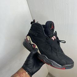Jordan Playoff 8s Size 10.5