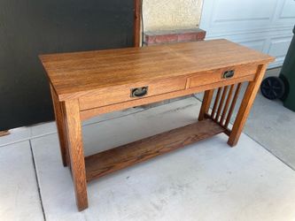 Mission style corner table Amish