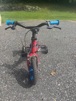 Kids Bike with Training Wheels