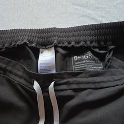 FIGS Women Scrubs set XL