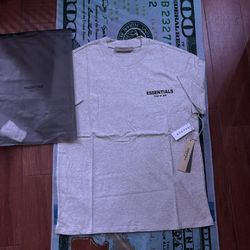 LIGHT OAT ESSENTIALS T SHIRT