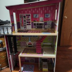 4ft Barbie Doll House!!!