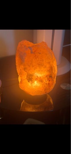 Himalayan Salt Lamp